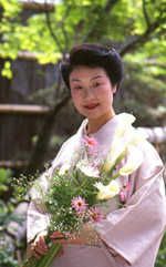 okami2.jpg 150��241 17K